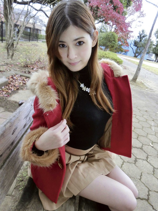 パイパン×美尻×ハーフ18歳 藍井エミリ
